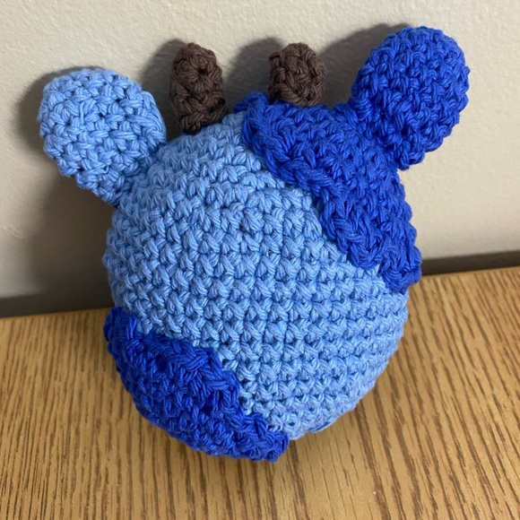 Mini Blueberry Crochet Squishy Cow - Picture 4 of 4